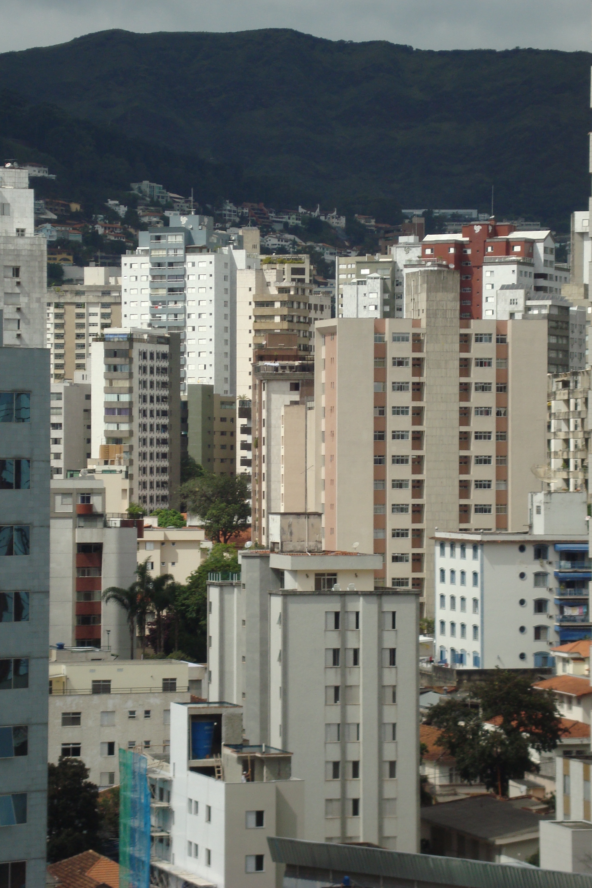 Mediando conflitos pelo bem da convivência condominial