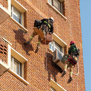 Entenda a NR 35 e as responsabilidades com o trabalho em altura